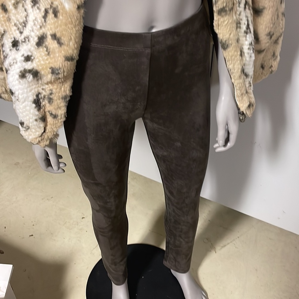 BCBG SUEDE LEGGINGS!